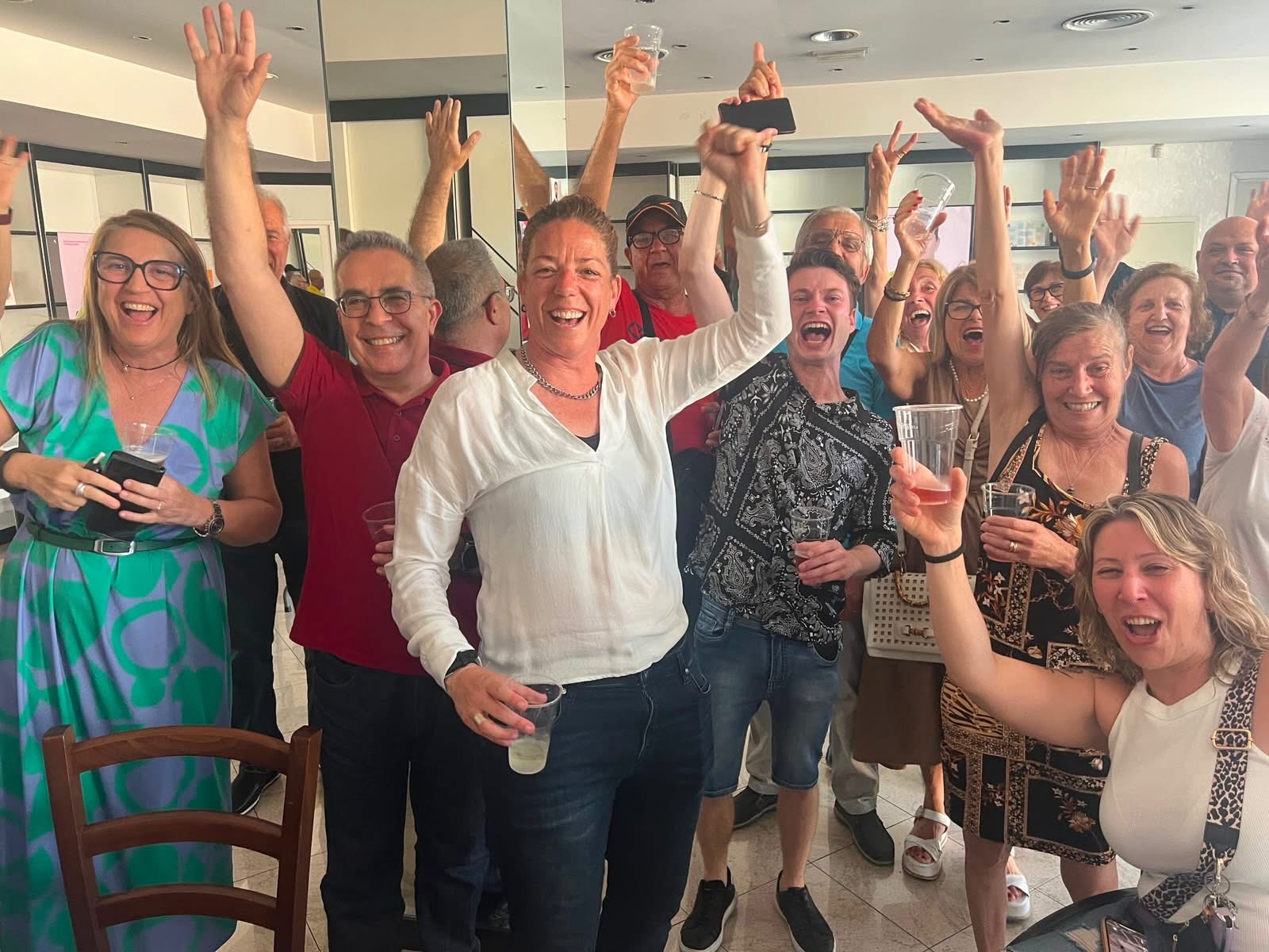 Maria Laura Orrù festeggia la vittoria