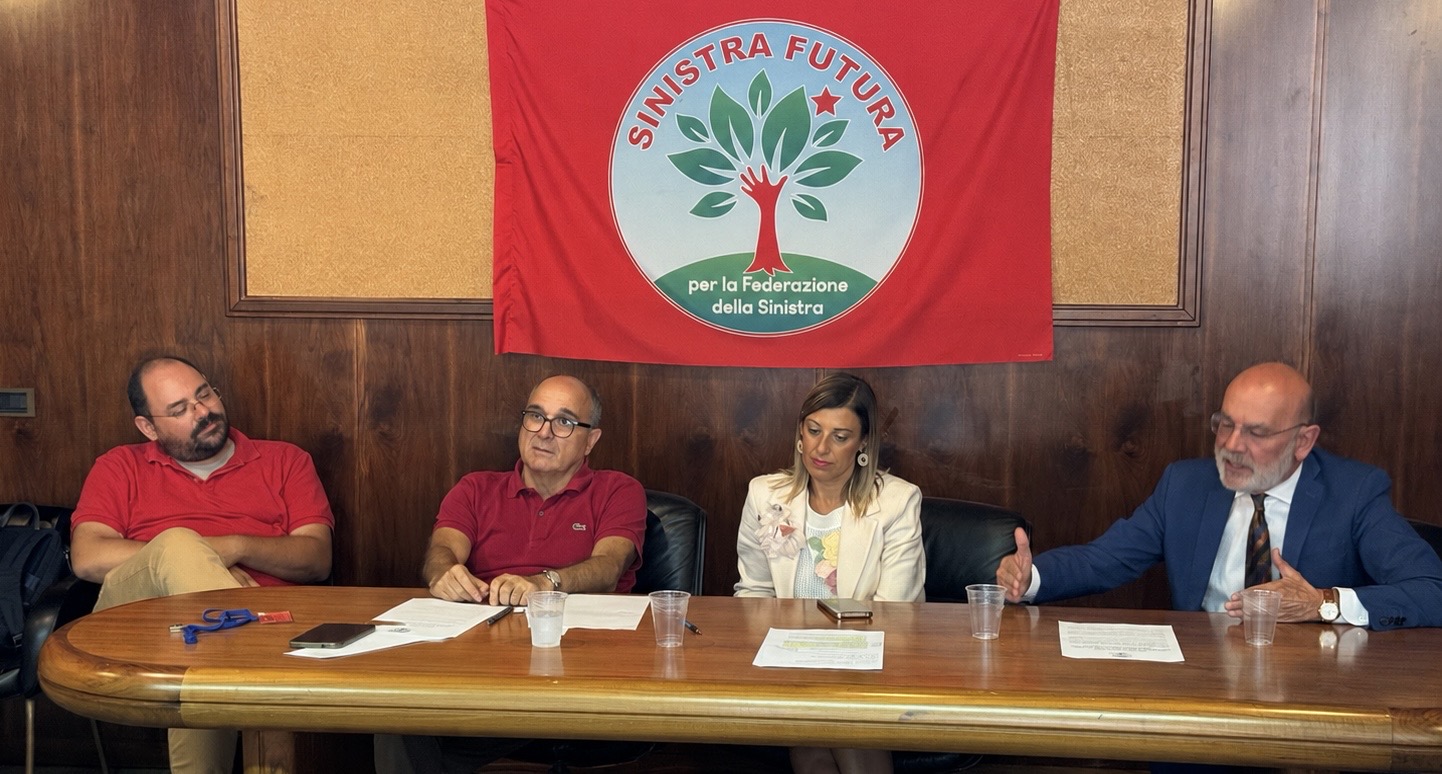 La conferenza stampa di Sinistra Futura